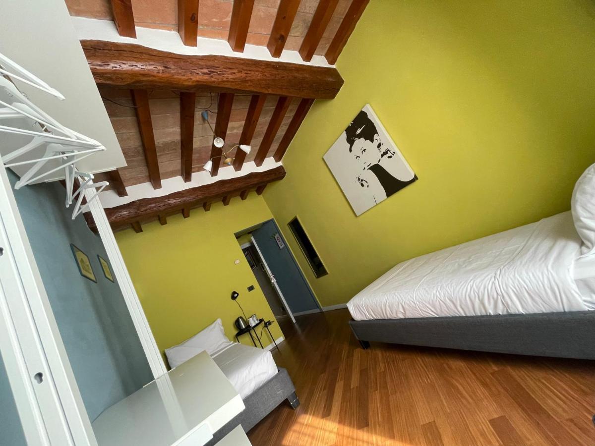 Le Camere Di Bsuites Affittacamere パルマ エクステリア 写真