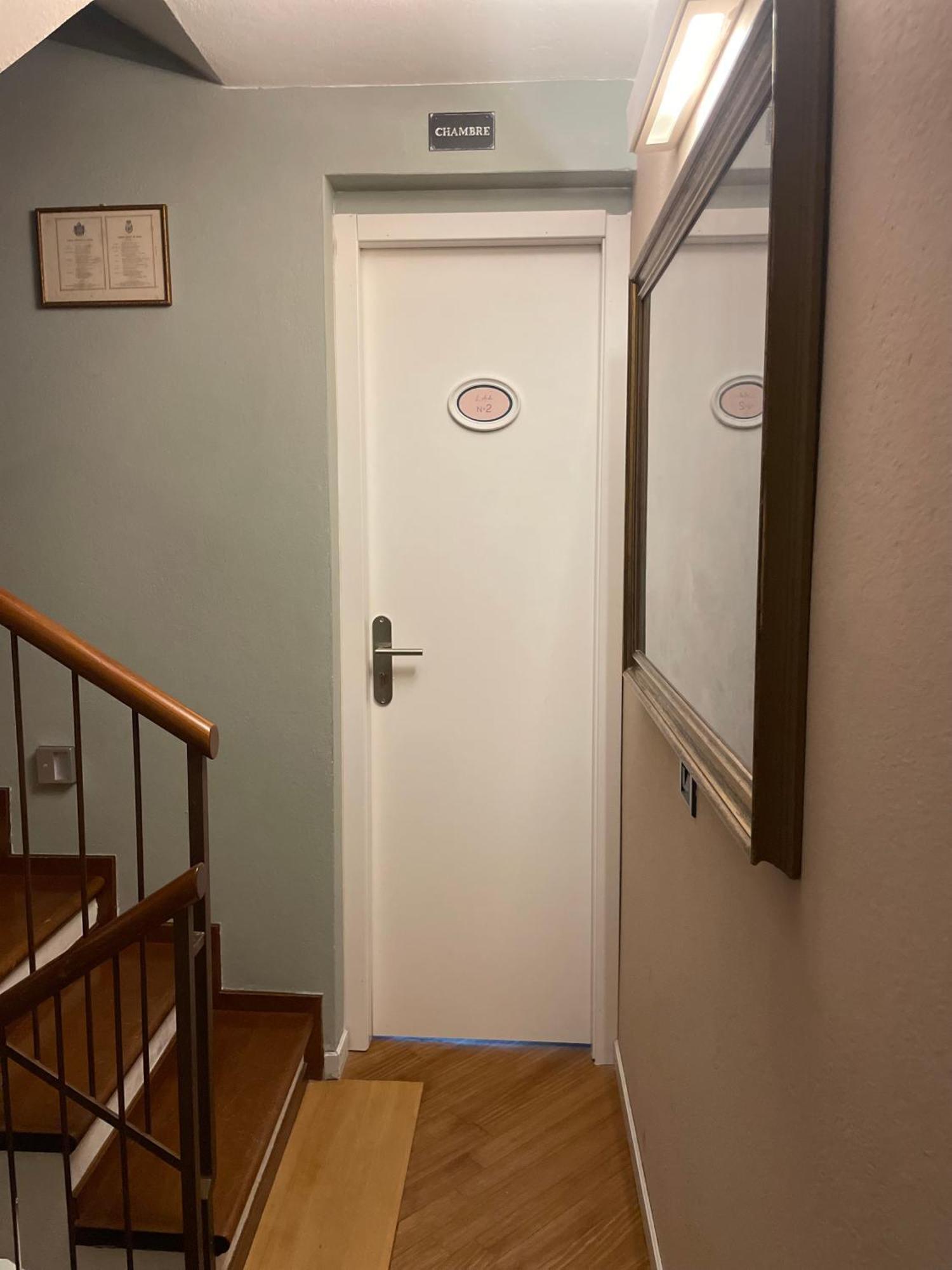 Le Camere Di Bsuites Affittacamere パルマ エクステリア 写真