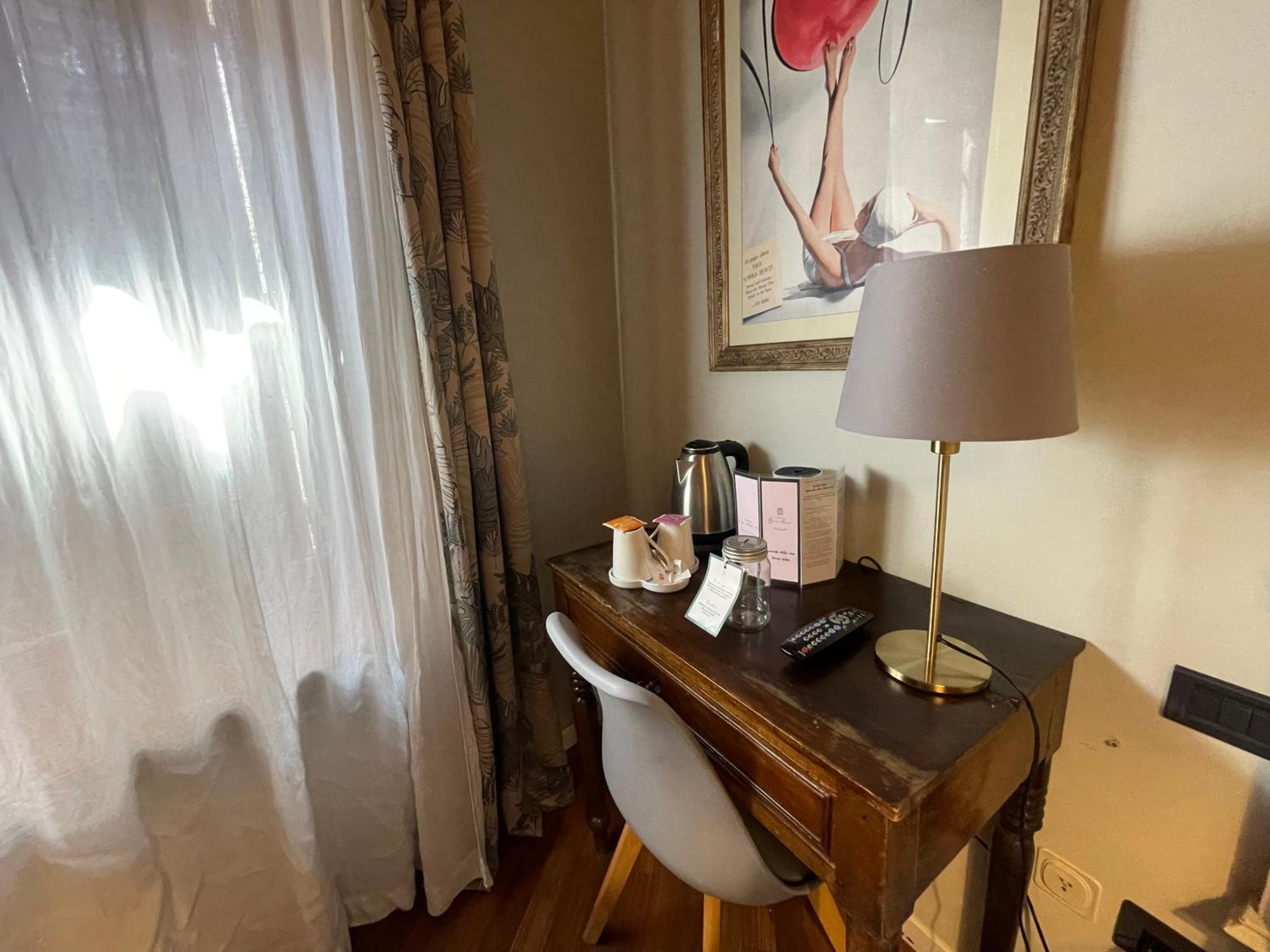 Le Camere Di Bsuites Affittacamere パルマ エクステリア 写真
