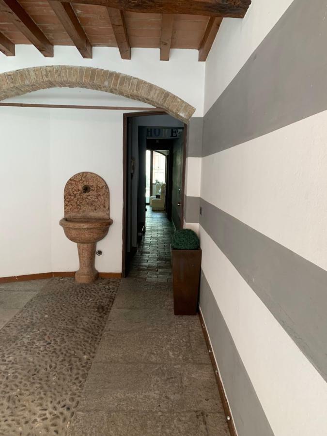 Le Camere Di Bsuites Affittacamere パルマ エクステリア 写真
